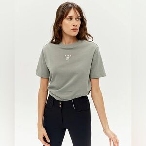 DADA Sport Oasis Women's Riding Short Sleeve Tee in Sage Green